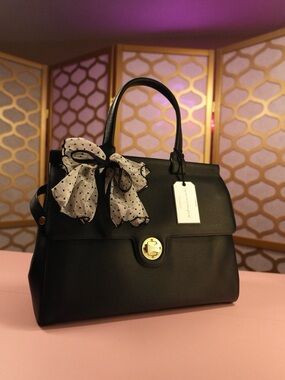 Jenna Emma 37 Work Bag Black Leather Top-Handle Bag